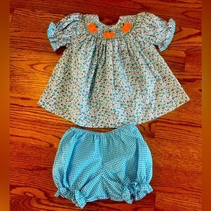 Southern Sunshine pumpkin smocked set, size 2